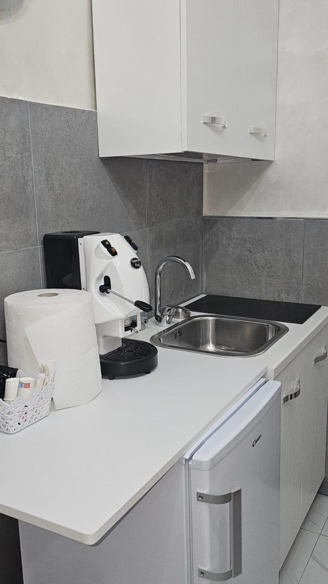 B&B Miriam Napoli Ngoại thất bức ảnh